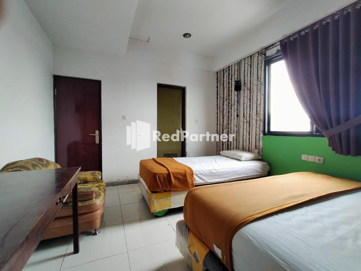 Hotel Ayu Lestari Ternate RedPartner Extérieur photo