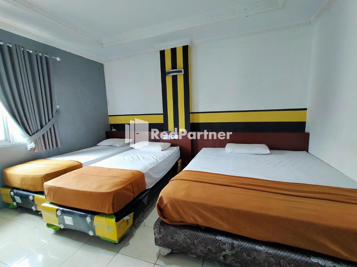 Hotel Ayu Lestari Ternate RedPartner Extérieur photo