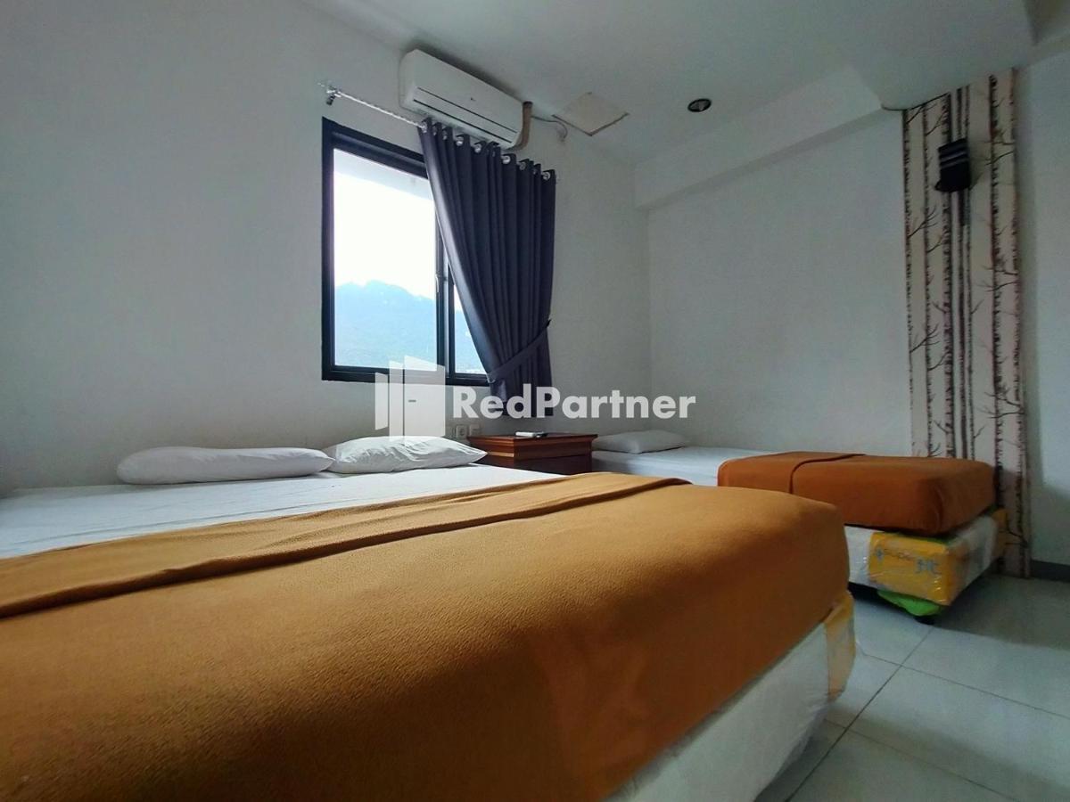 Hotel Ayu Lestari Ternate RedPartner Extérieur photo