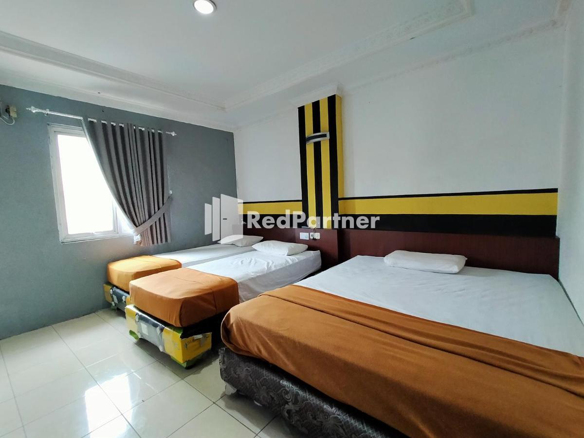 Hotel Ayu Lestari Ternate RedPartner Extérieur photo